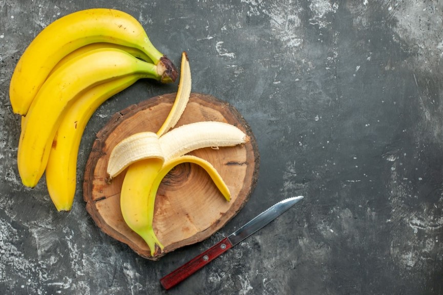 10 sustainable ways to use banana peel at home